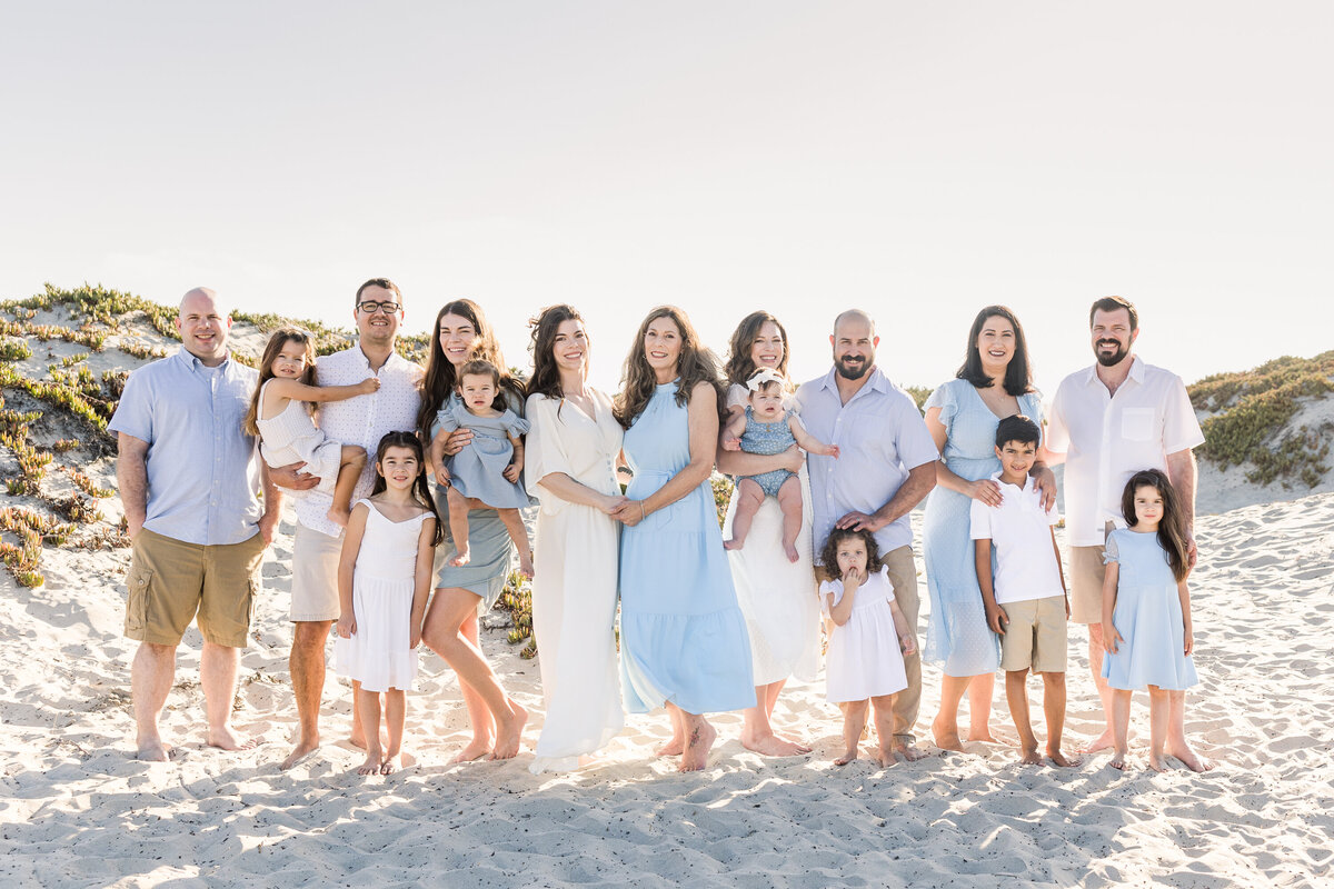 san-diego-family-portraits-coronado-beach-extended-family