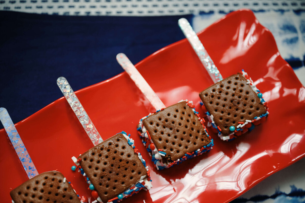 Magnolia-Bluebird-Eli-Turner-Photography-Ghost-Host-Summer-Entertaining-Ideas-Summer-Cakes-81