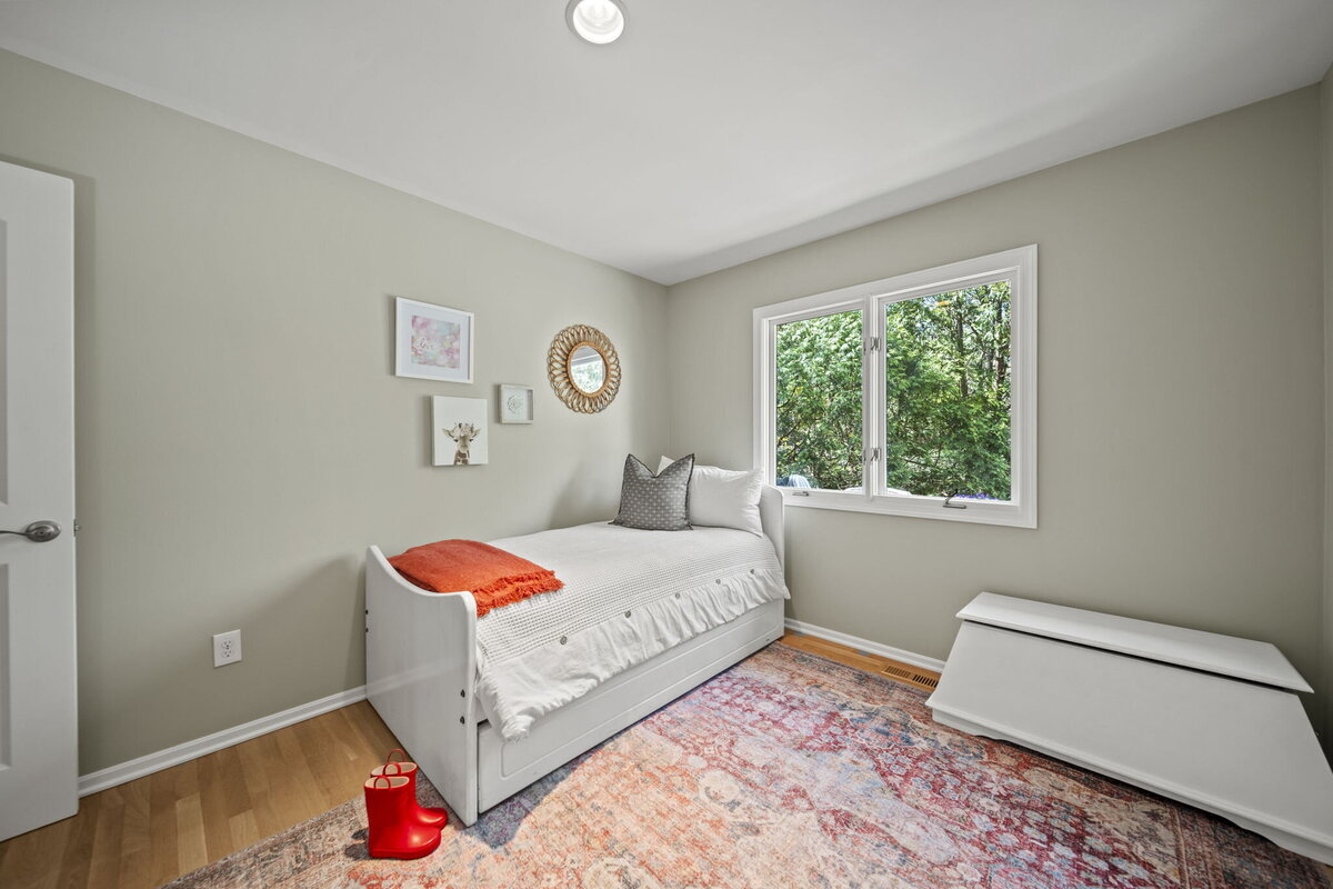 51-web-or-mls-A7402285