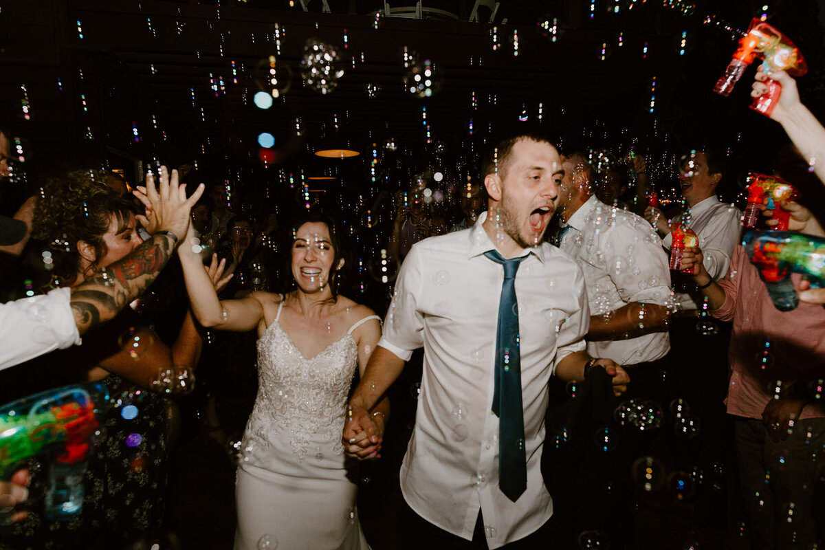 weddinggrandexit