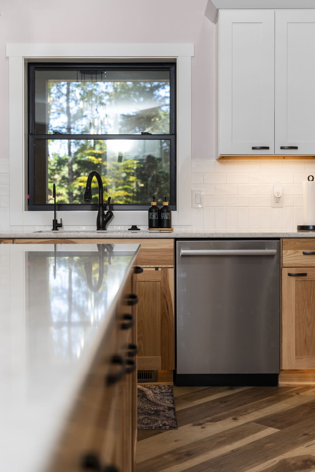 63-web-or-mls-JEL01977