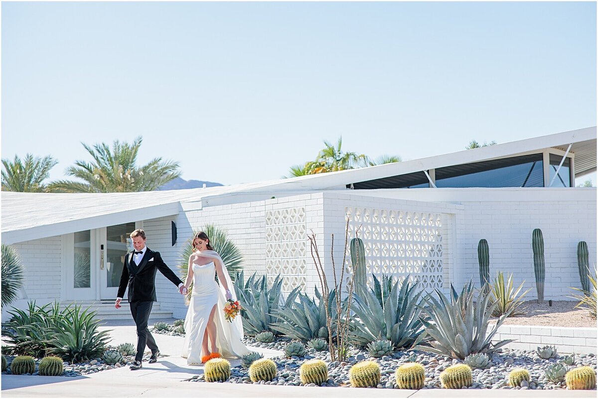 DesertWhiteHouse_PalmSpringsWedding__0014