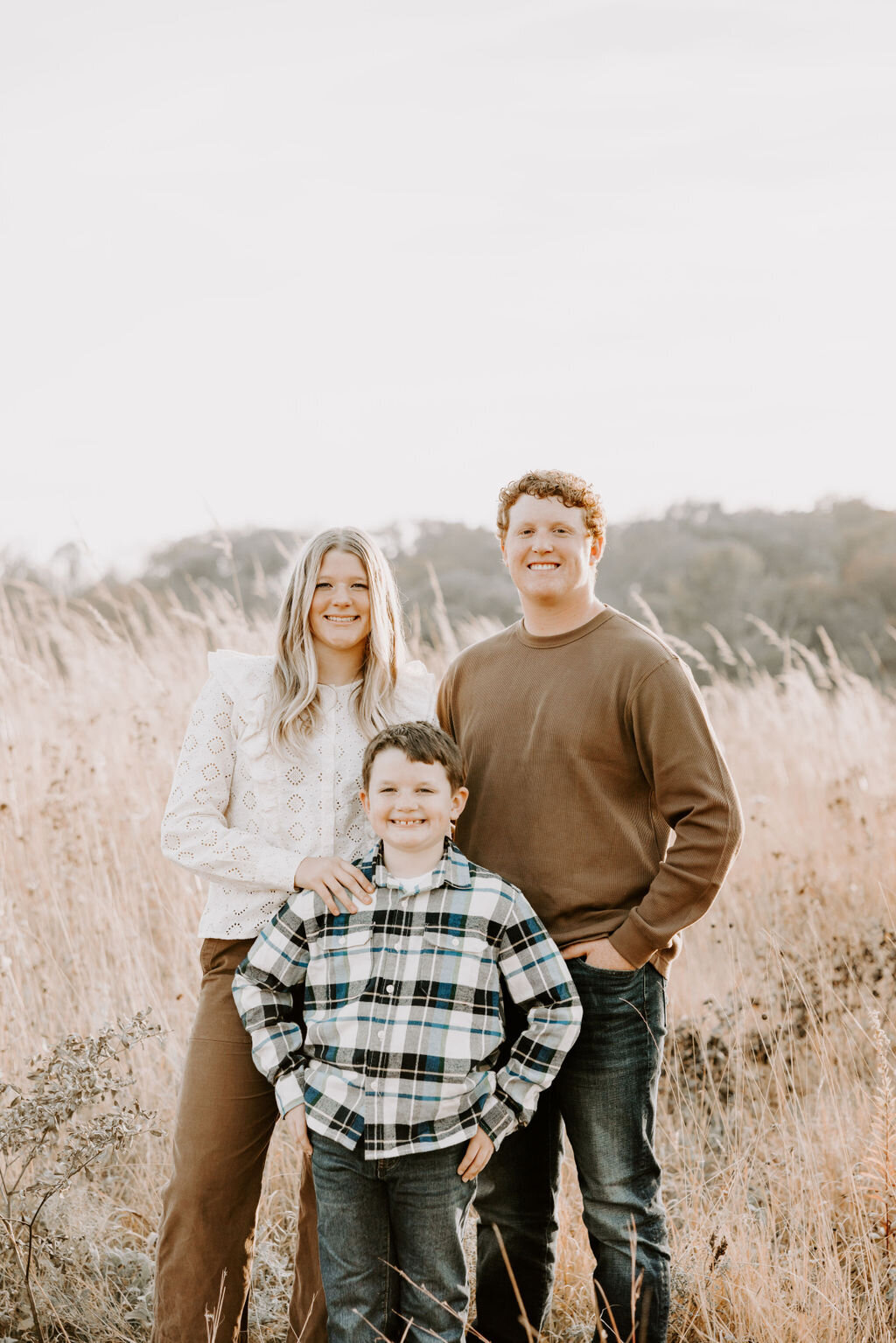 christina_ney_photography_wedding_engagement_lifestyle_photographer_dubuque_iowa_wedding_planning_assistance_adventurous_bold_laidback Family Photography11