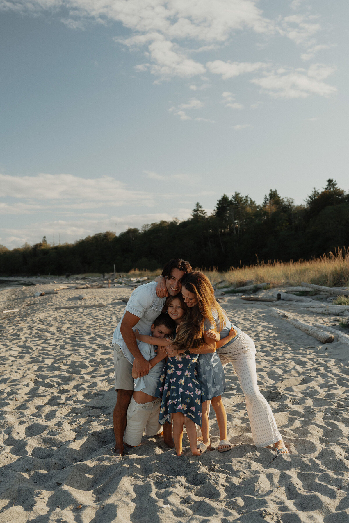 Family session at Airforce beach in Comox by Latitude 49 photography