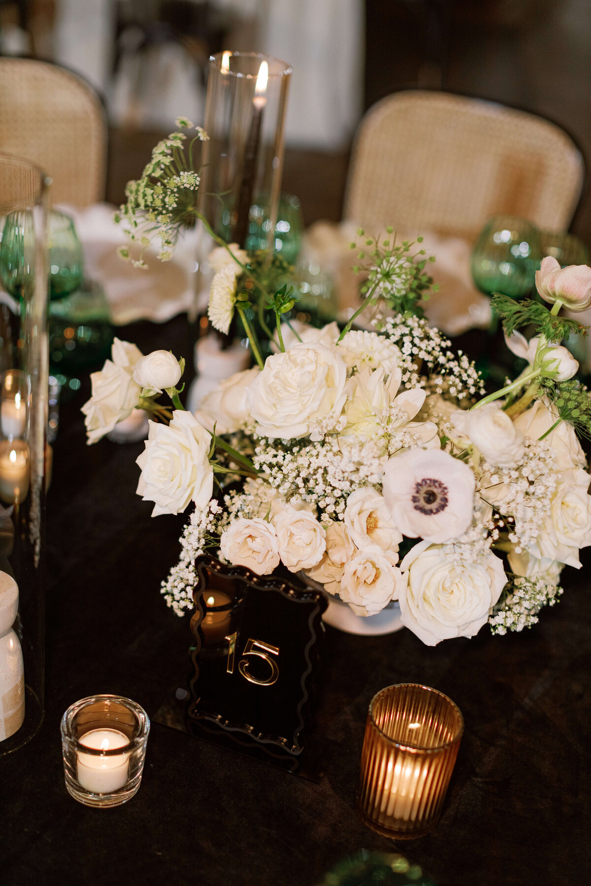 megan-alex-floral-centerpiece-wedding-springvale