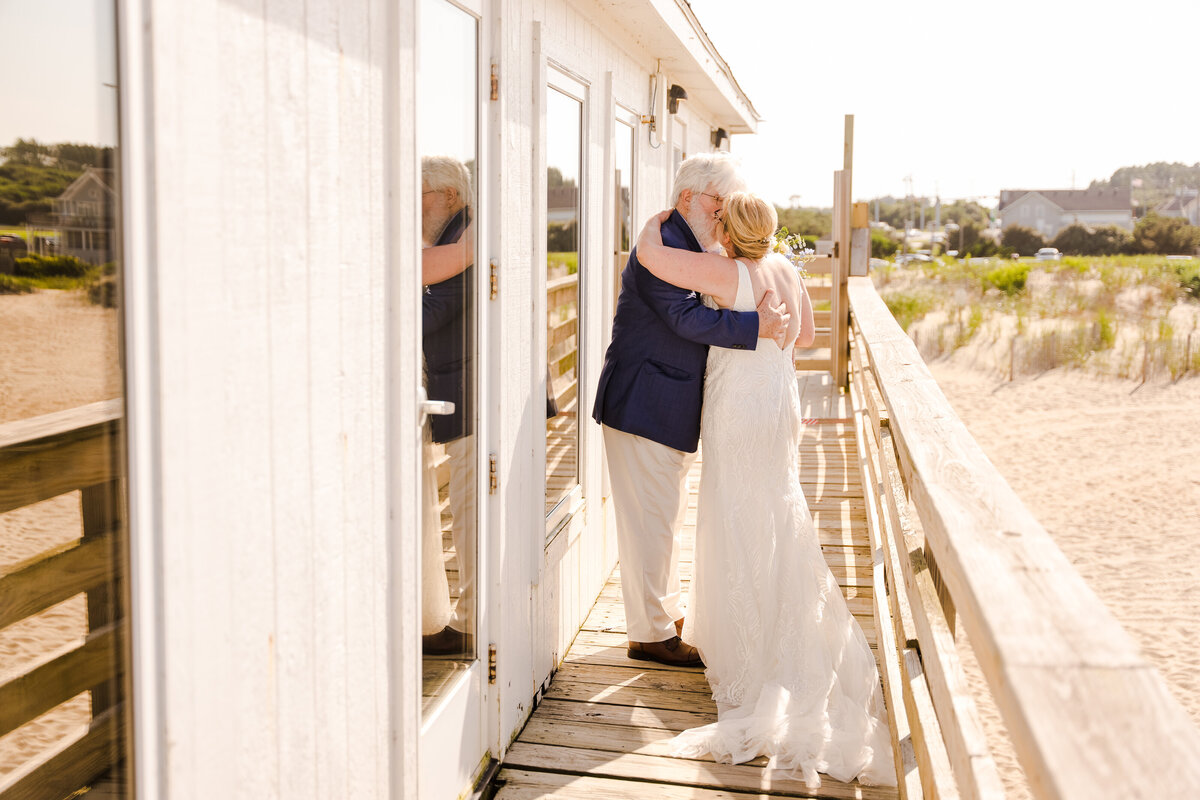 Kitty-Hawk-Pier-House-Wedding-Obx00019