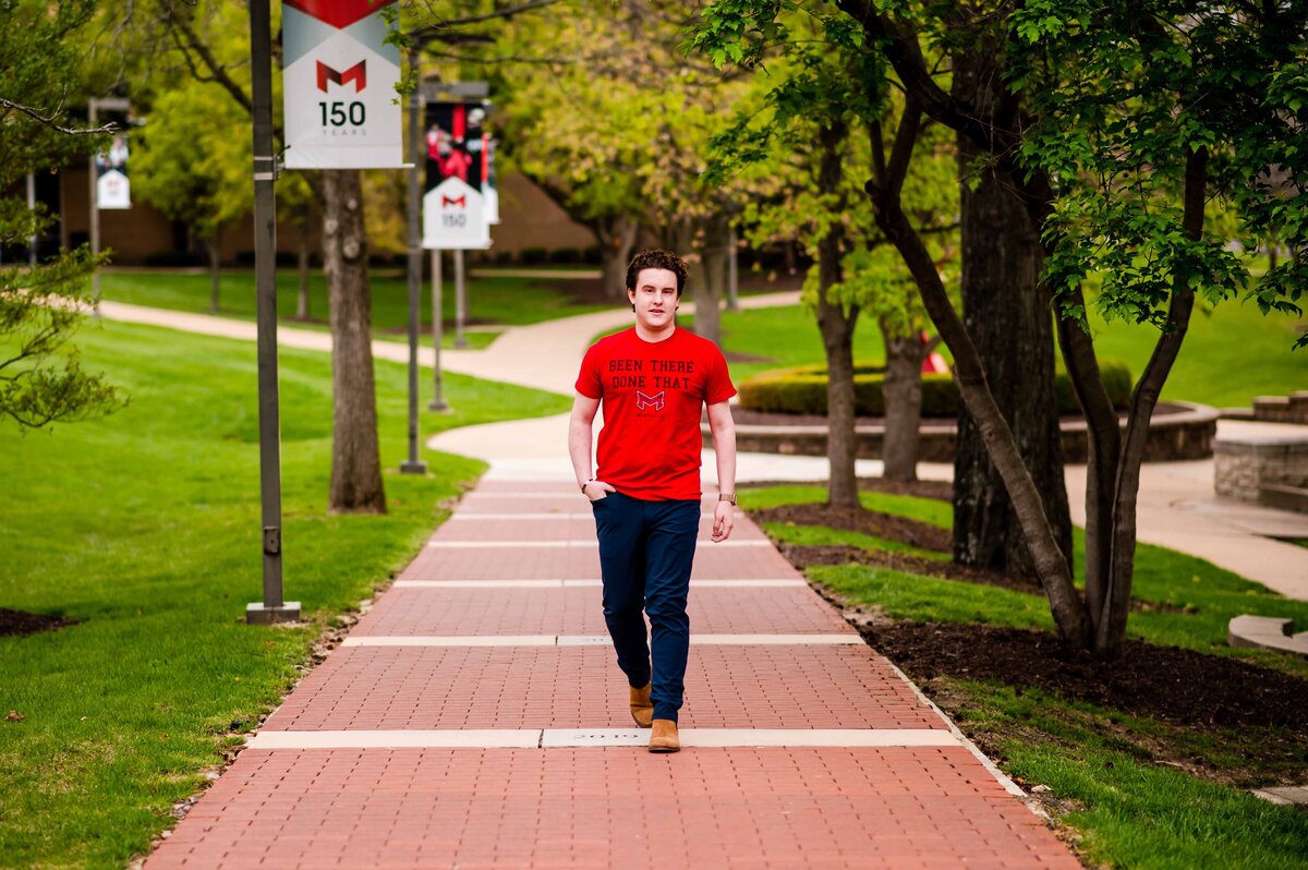 senior boy photo