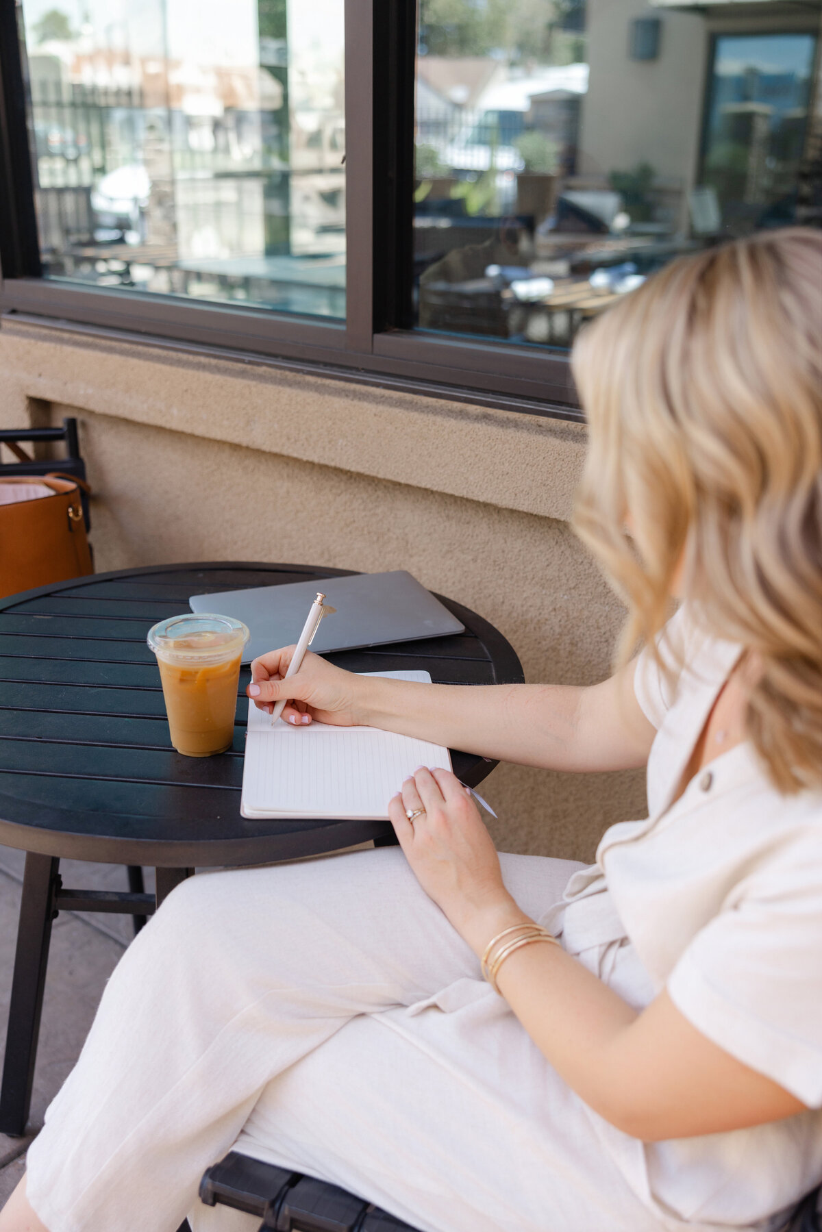 sacramentotherapistheadshot20