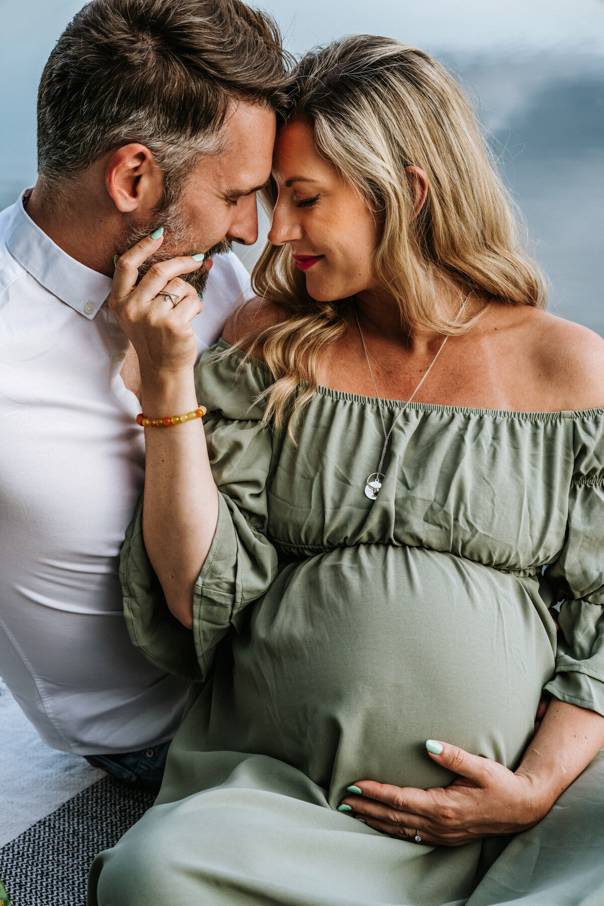 Pregnancy-maternity-motherhood-photographer-buckinghamshire-3