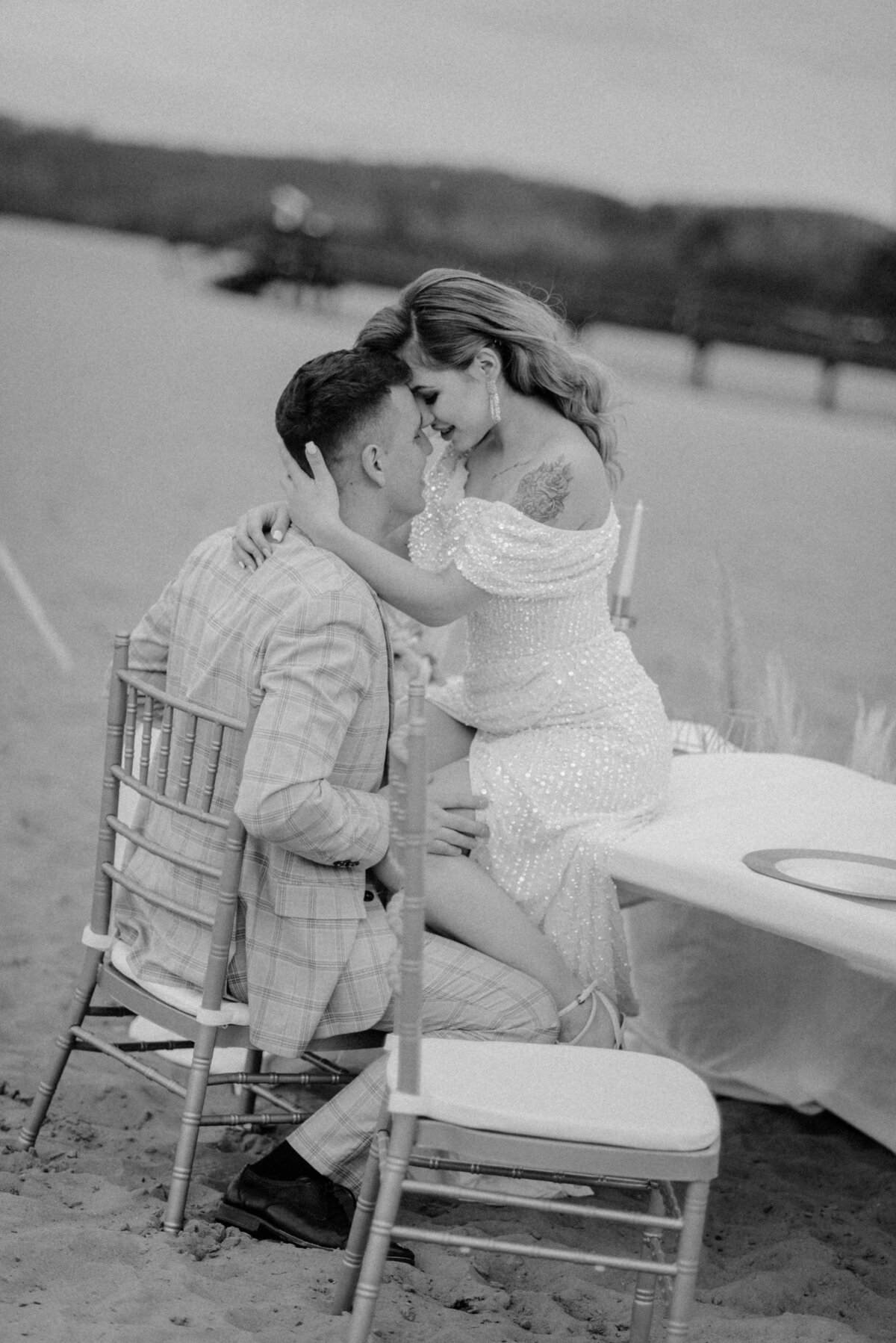 wedding destination italy  marocco spain desert bride glamour stylish florist stylish session photographer film analog wedding video cinematography bride make up  gold lebabon (1 (203)
