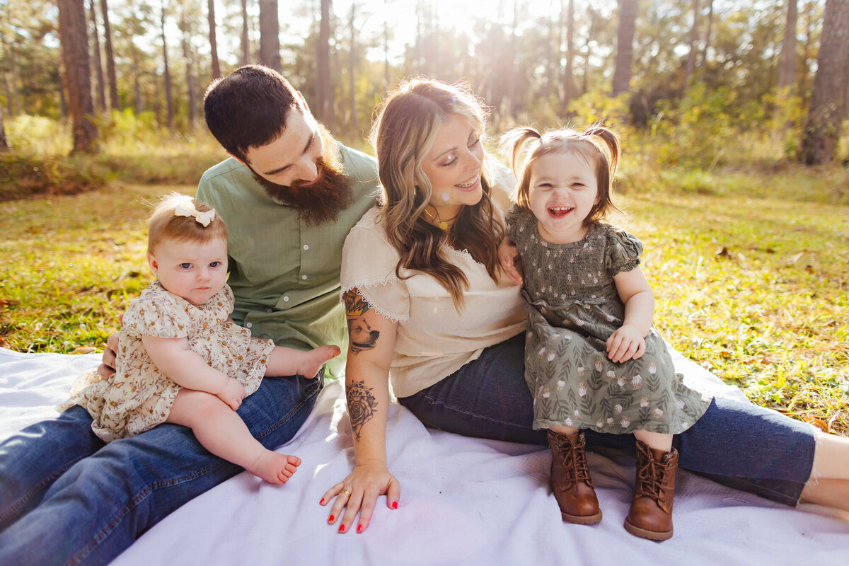 Coates-Fall-Family-Photos-Tiny-House-Photo-5