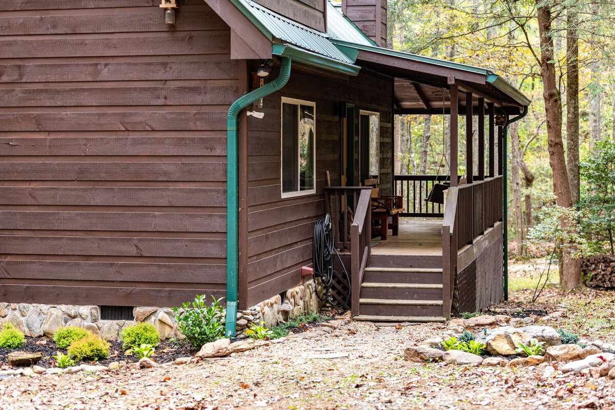 48Shady-Grove-Cabin-Blue-Ridge-GA_7064_Entry