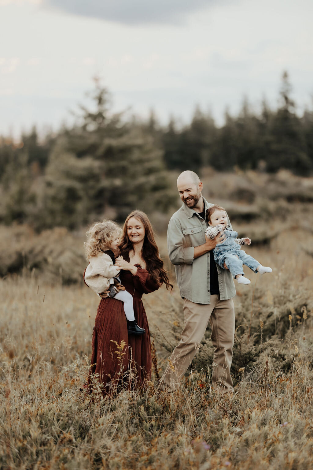 Natural Family Photos in Ottawa - Maiora Studios - Sheppey Family 9