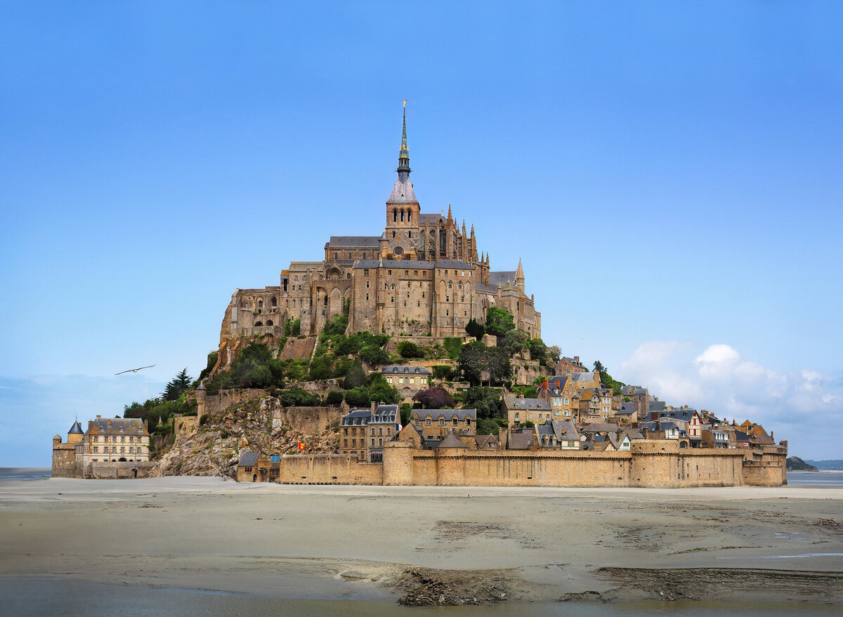 MontStMichel-DeNoiseAI-low-light