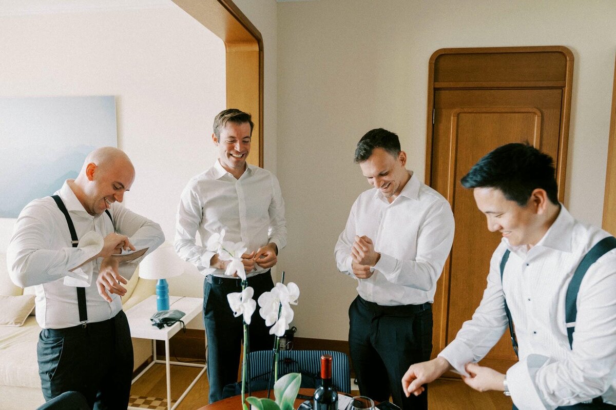 W7-Wedding-Photos-Emily-and-Michael-2024-05-26-2500px-1009