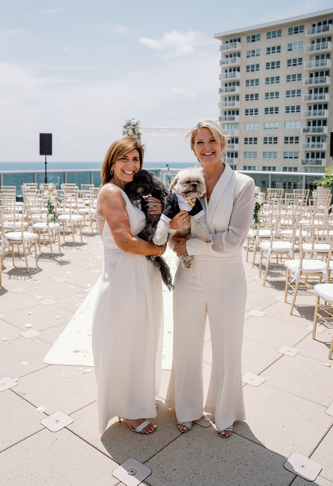Leslie & Susie-1284