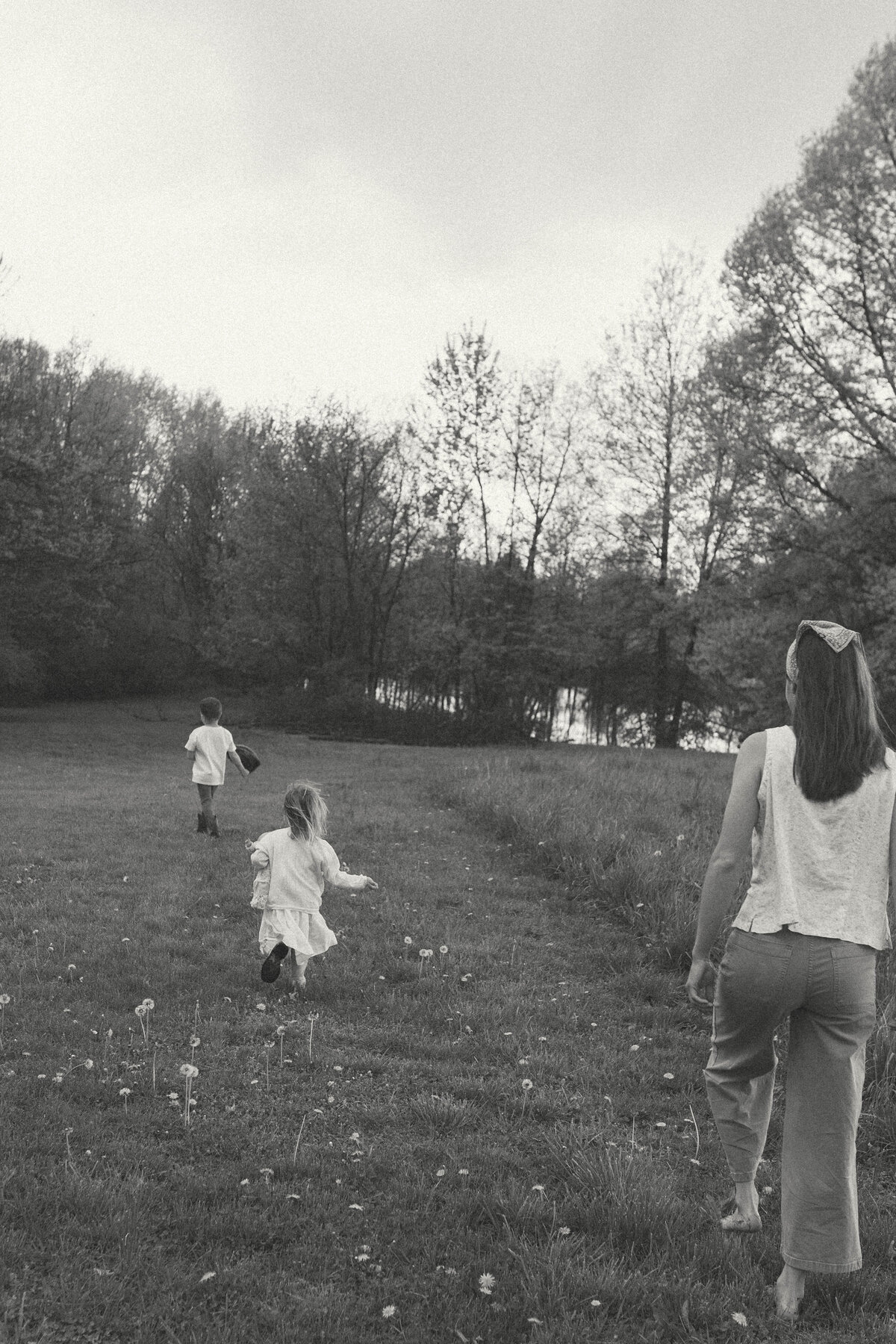 Immersive Intimate In-Home Motherhood Session in Columbia Mo-230415-0169