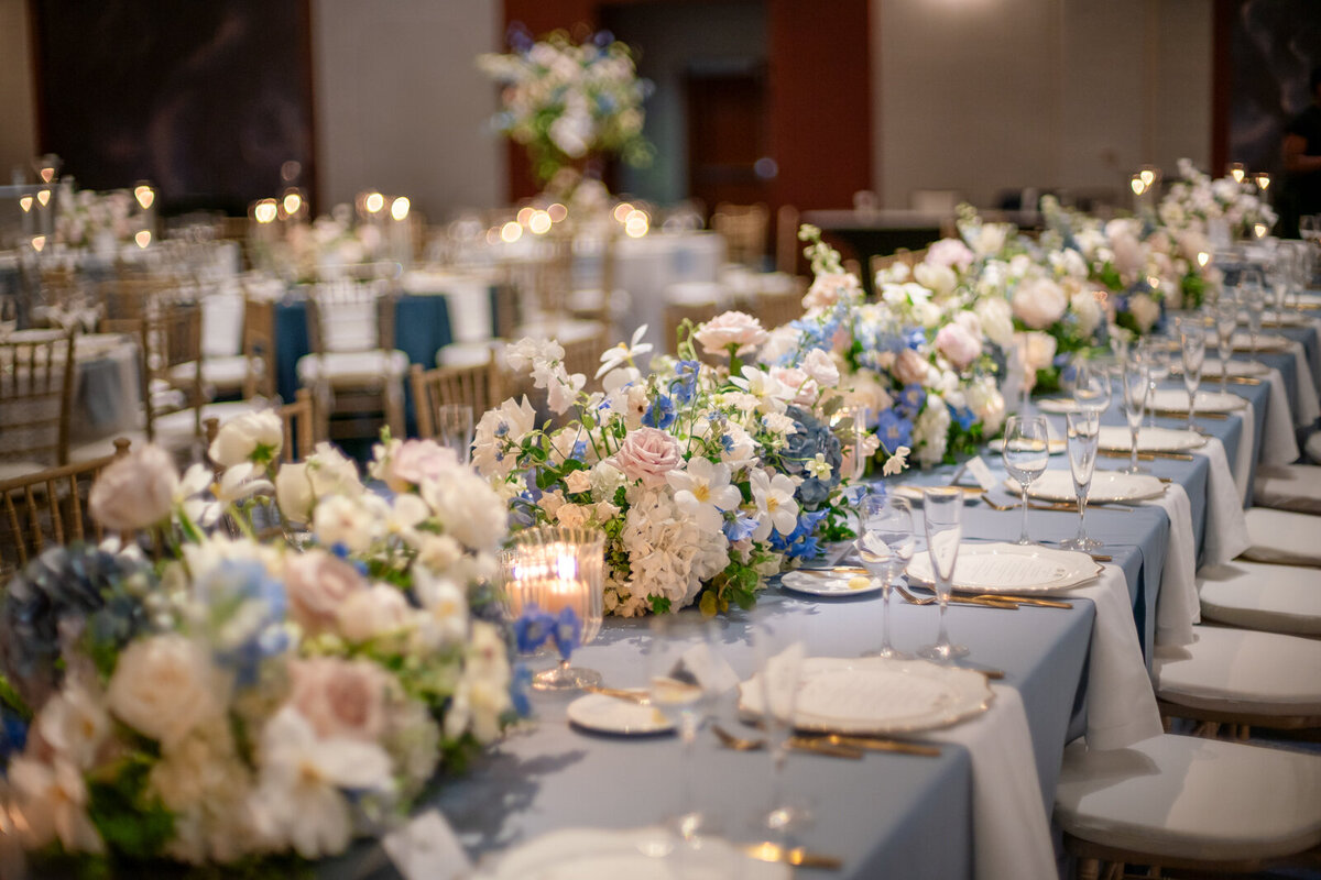 Grand Rapids Wedding Photographer JW Marriott688