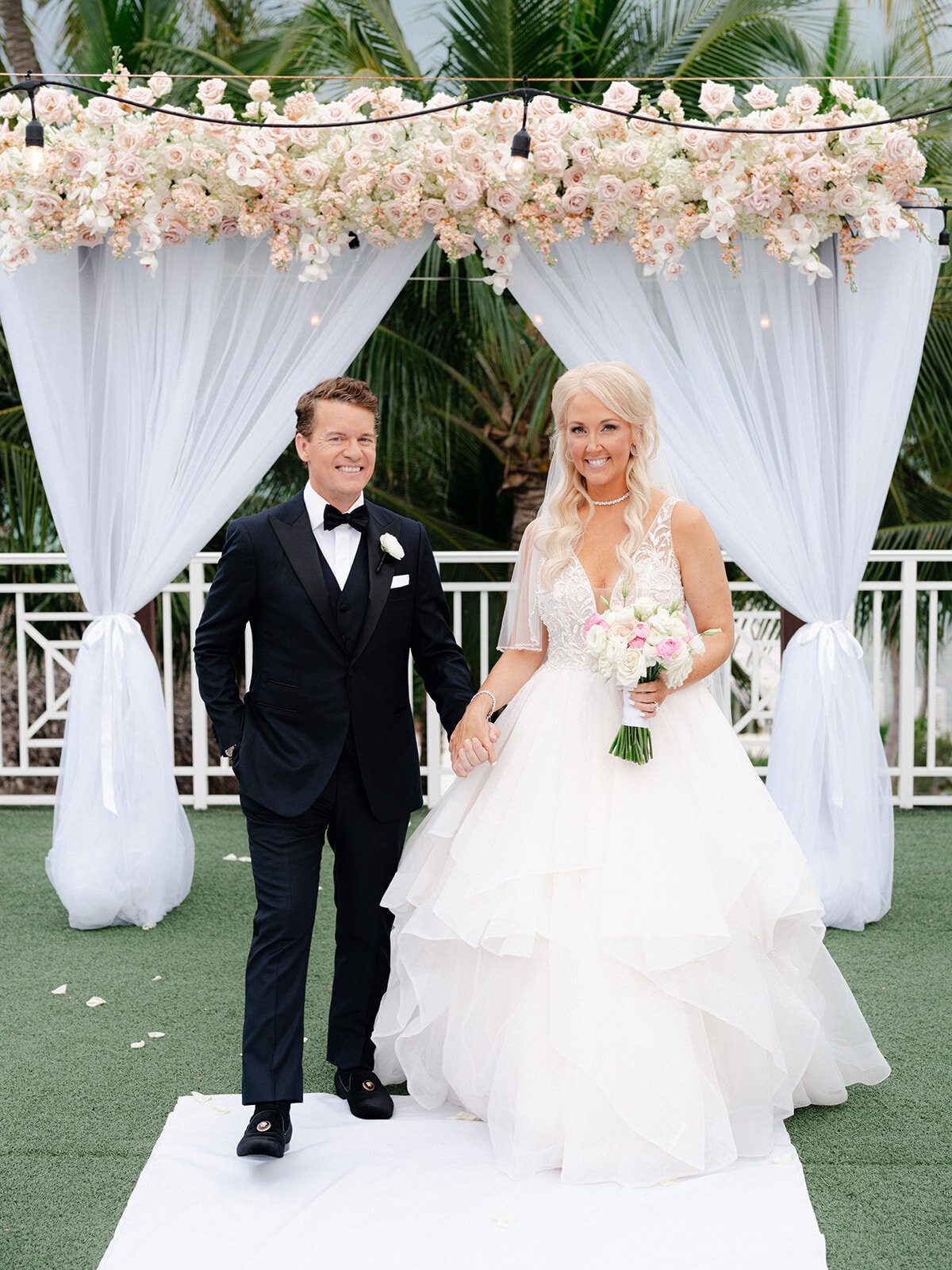 Melissa + Jason Previews _ Lauren Galloway Photography-21