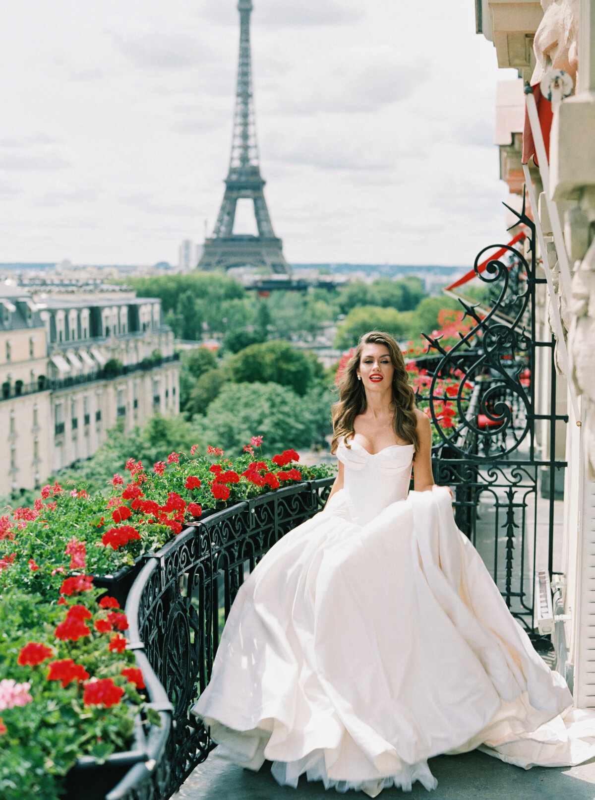 Plaza Athenee Paris Elopement Balcony Eiffel Tower View- Janna Brown Photography