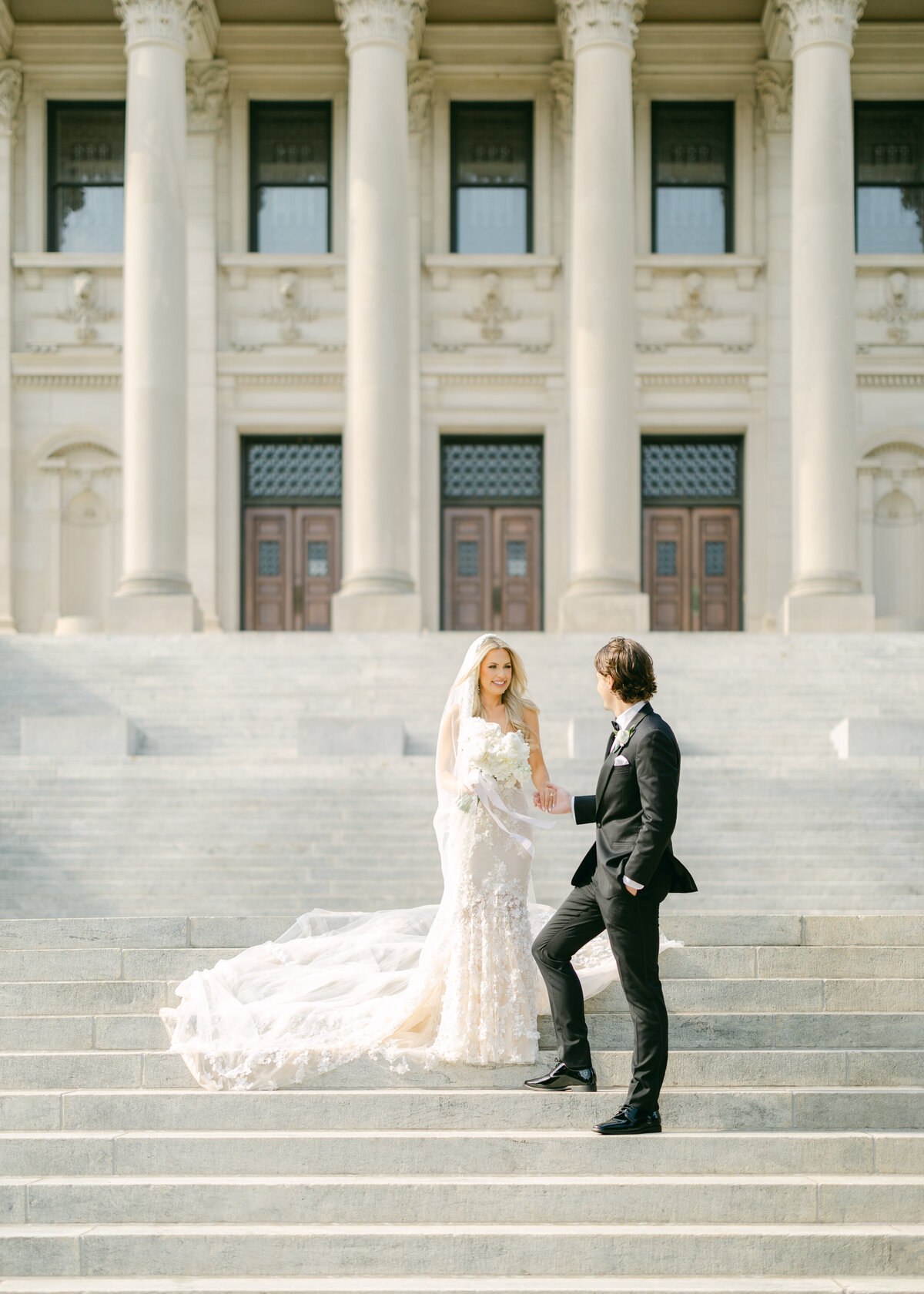 Old_Capitol_Inn_Jackson_Mississippi_Wedding_Photographer_Alyse_and_Ben_Photography-7040