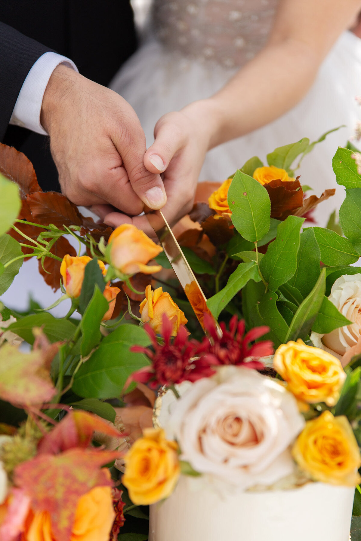 best afforadable elopement and wedding photographer in new york city and new jersey mamaroneck beach and yacht club ceremony and reception-26