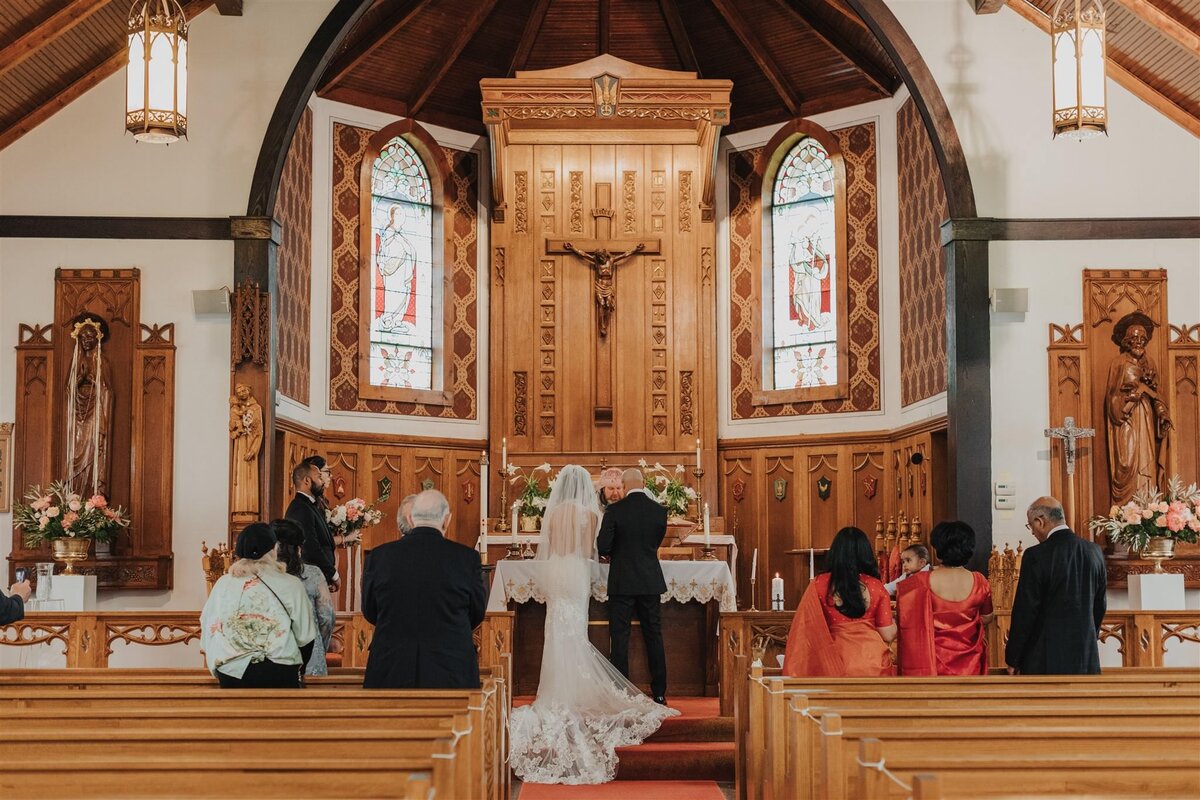 Catskills-Wedding-Planner-Canvas-Weddings-Blenheim-Hill-Farm-Wedding-wedding-ceremony
