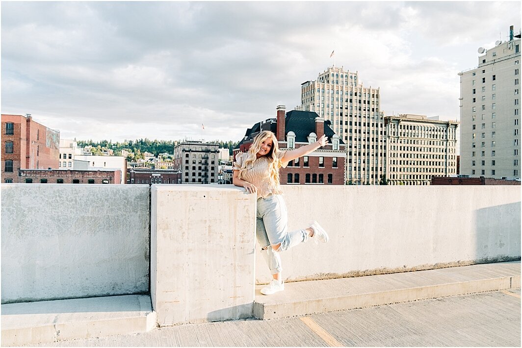 downtown_spokane_senior_photos_0004