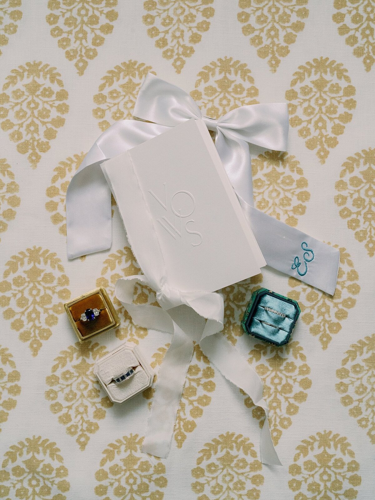 At-Home-Baltimore-Wedding-Planner-Adriana-Marie-Events-_0161-photo