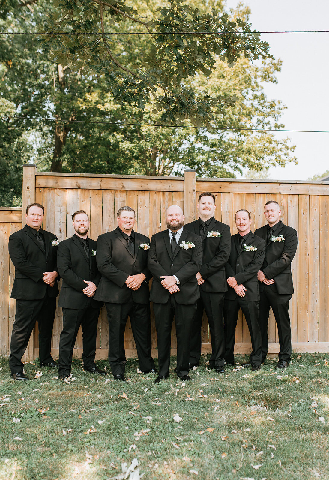 Grooms-and-groomsmen
