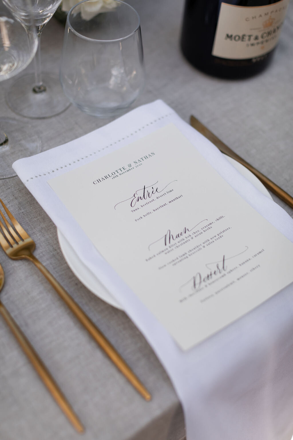Wedding-menu-calligraphy