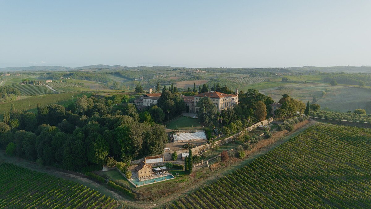wedding-venue-tenuta-monaciano-laurianevega