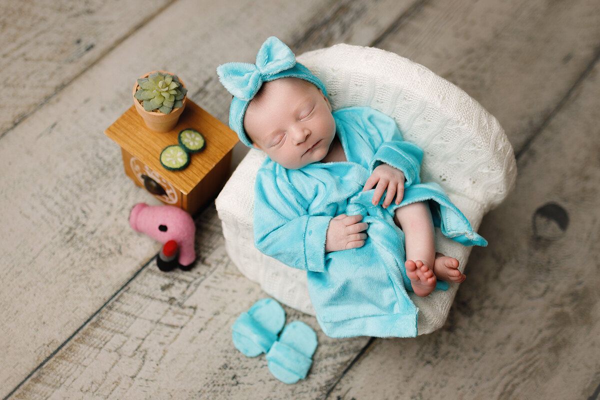 McDonough newborn photographer, Atlanta Newborn Photographer, Fayetteville newborn Photographer, Peachtree city newborn photographer, Hampton ga newborn photographer, marietta ga newborn photographer
