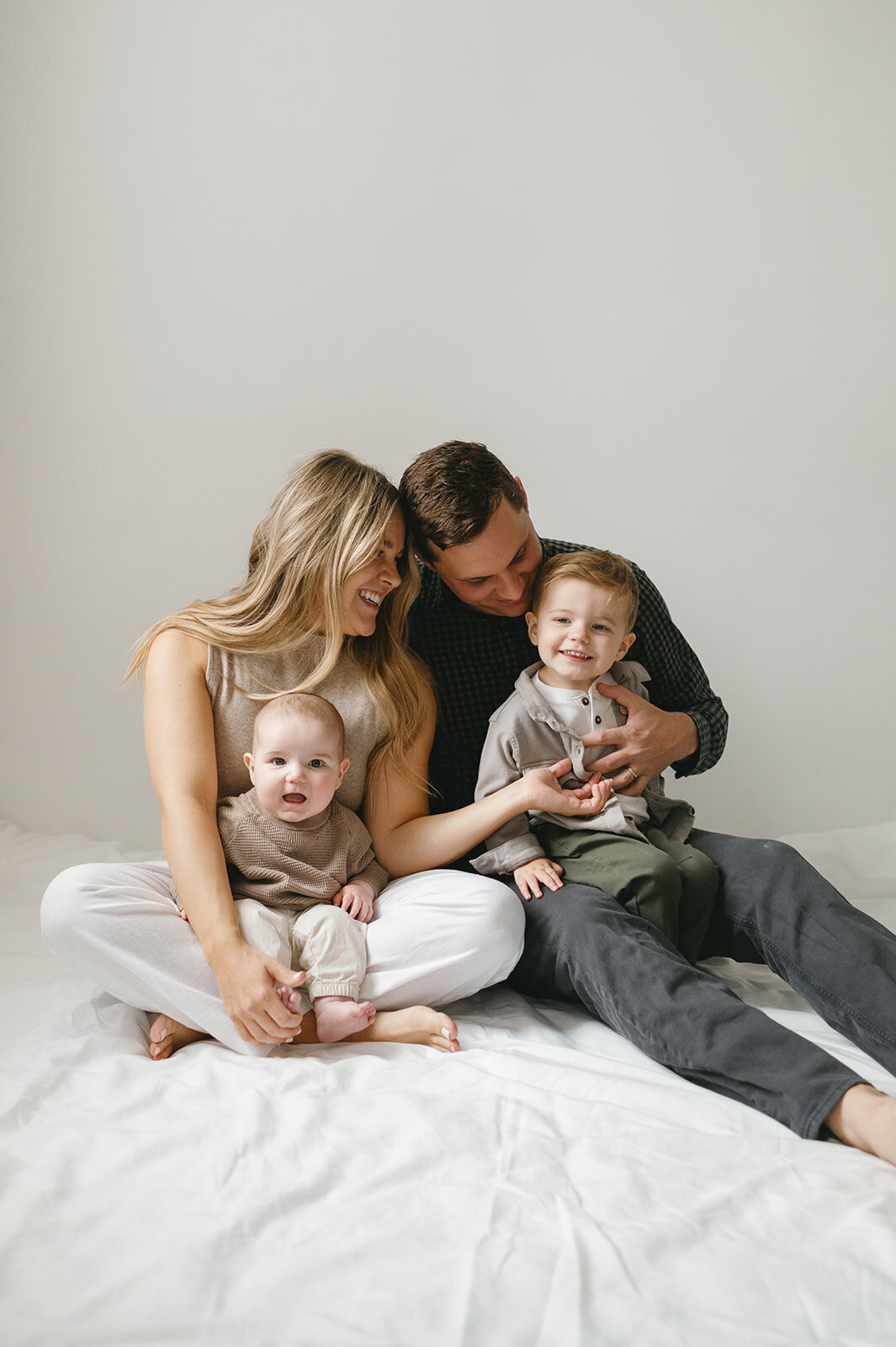 casareto-family-studio-mini-session-2024-23_websize