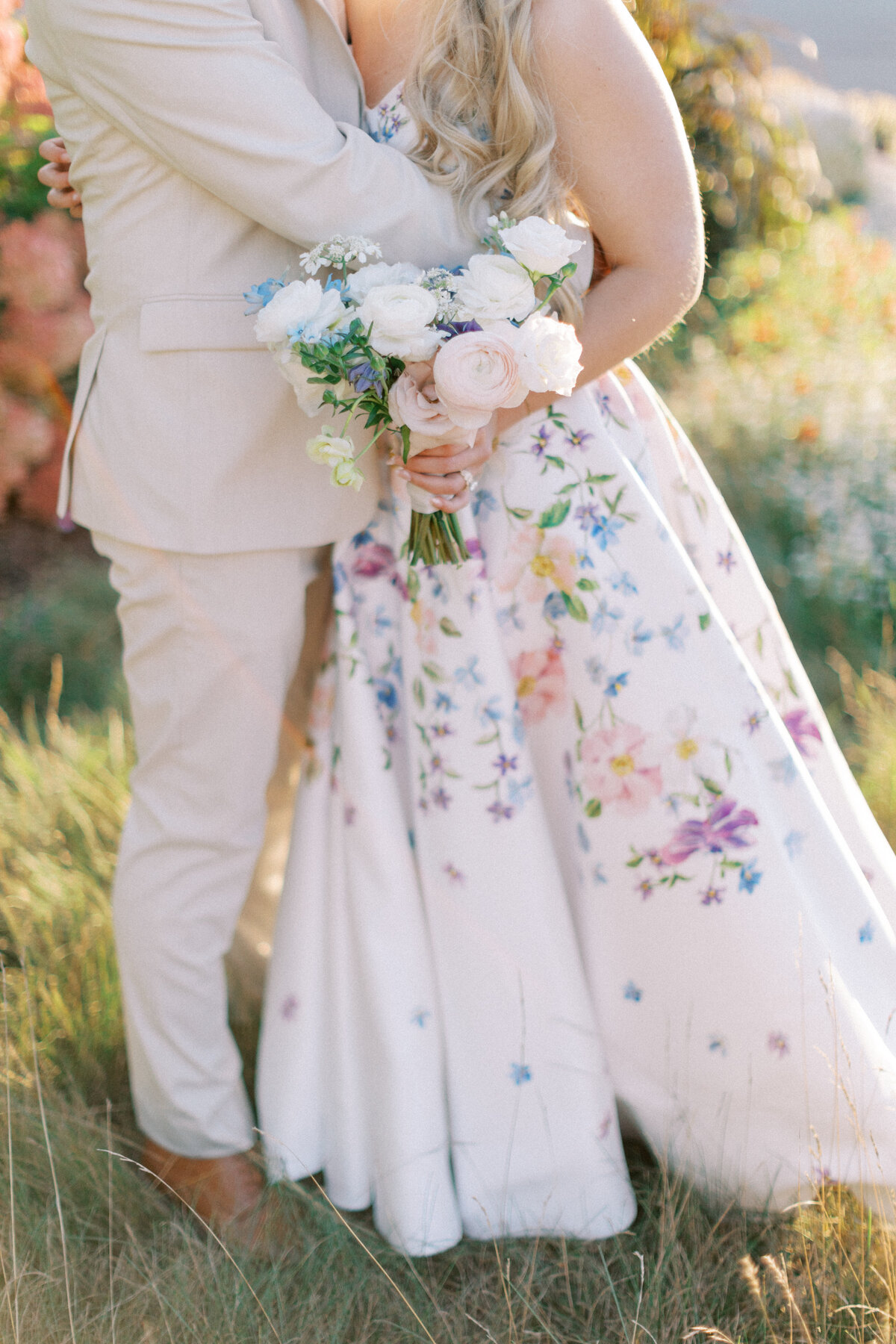 carriage house wedding flowers 30