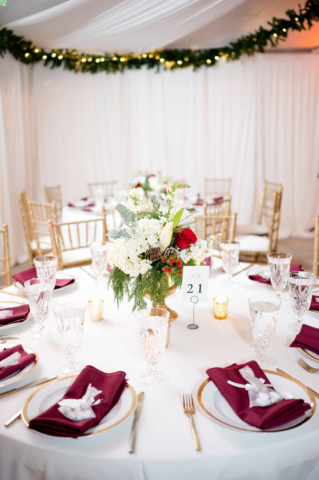 tent-with-tables-and-chairs