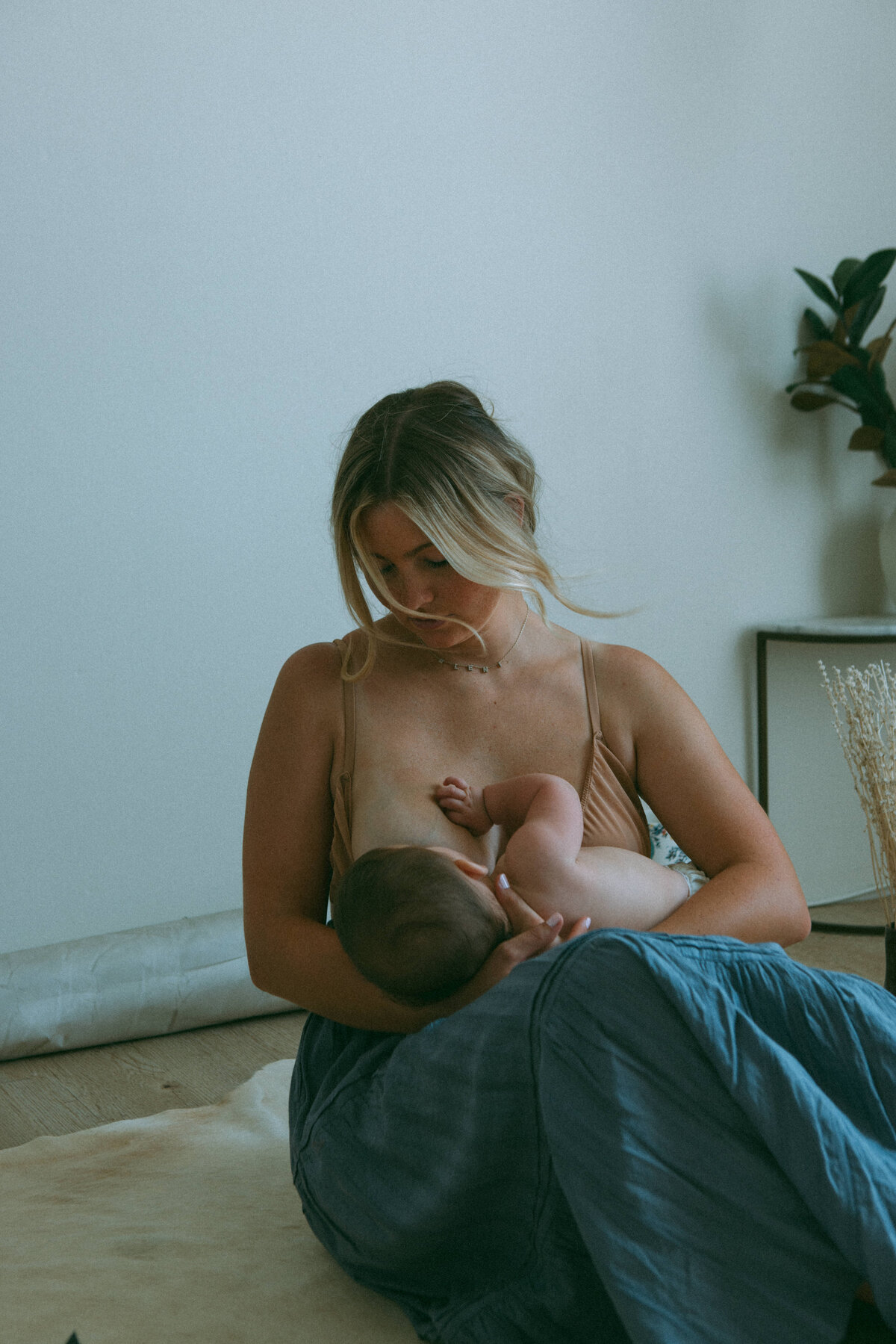 breastfeeding-motherhood-maryland-studio-30