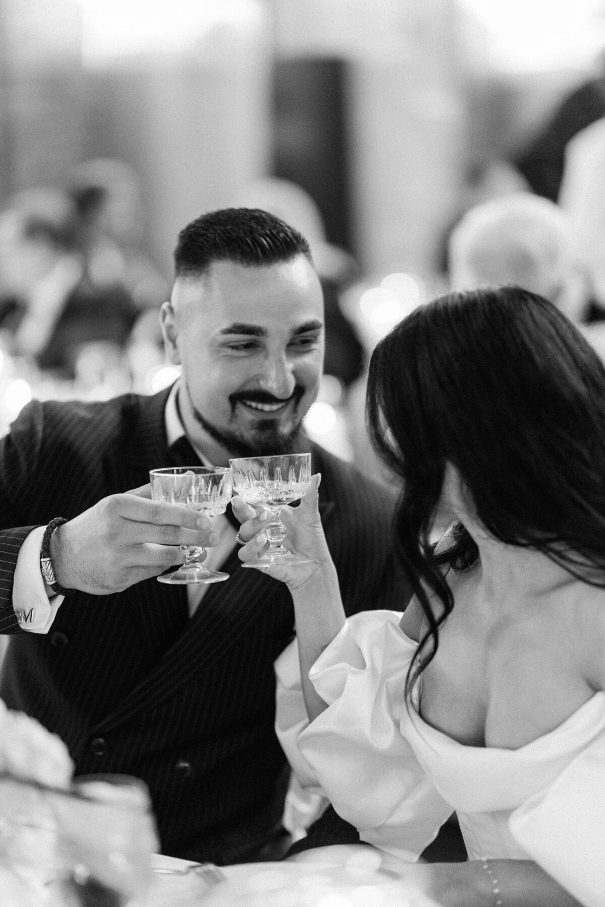 515-Ricardas-Restaurant-Toronto-Canada-Sabrina-Paolo-Wedding-39