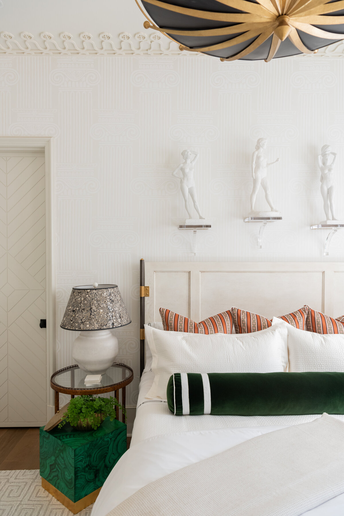 Home for the Holidays Showhouse - Bedroom - Evan Millárd Interior Design