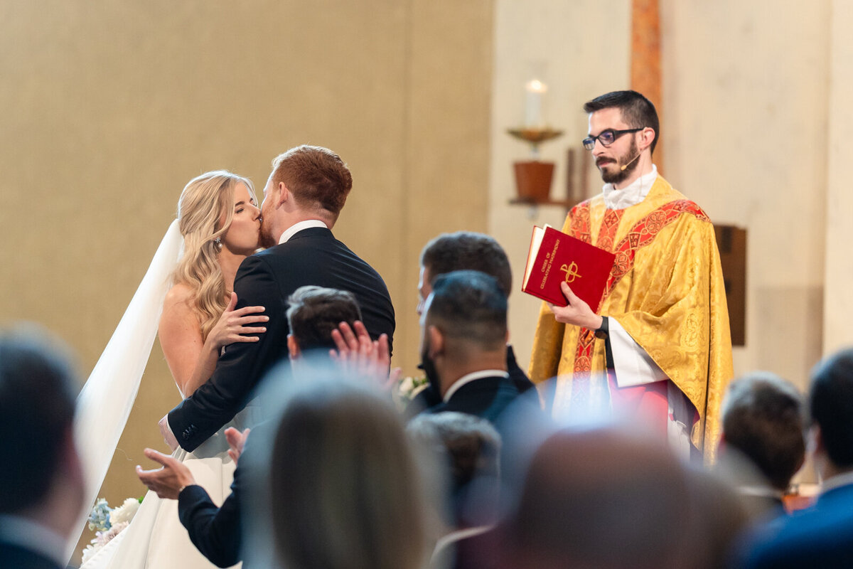 Grand Rapids Wedding Photographer JW Marriott607