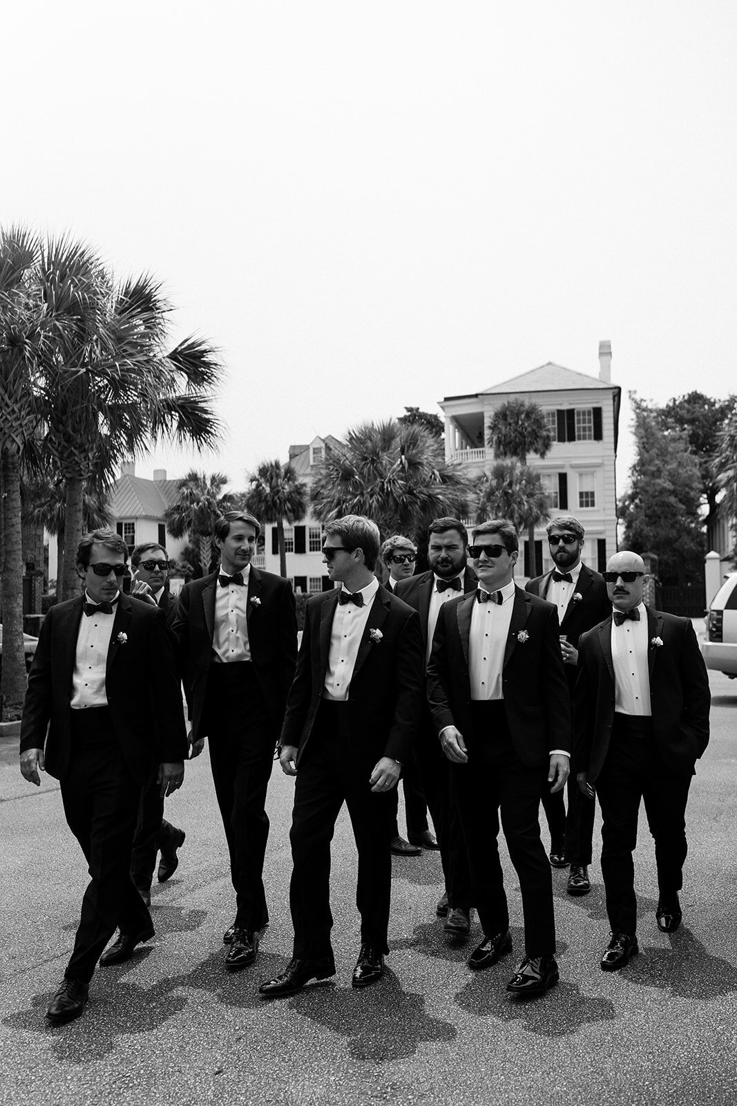 Classic Charleston Wedding with green & white at Hibernian Hall by Sarah Bradshaw 0149