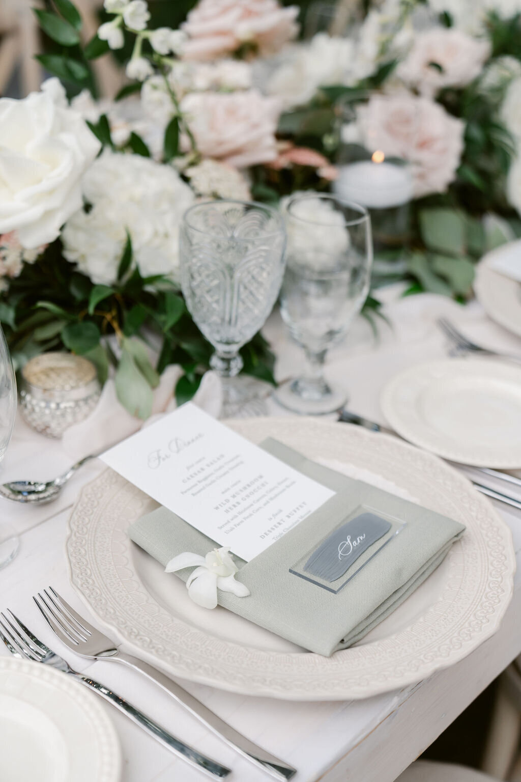 la-caille-summer-utah-mountain-wedding-pepper-nix-2112-1453