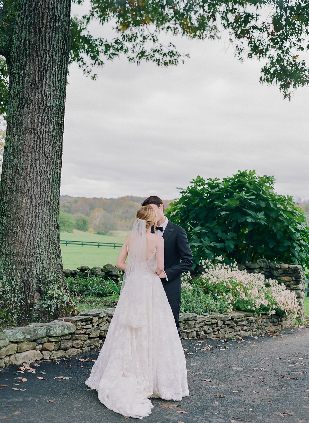 Fine Art Film Destination Wedding Photographer Vicki Grafton Photography Goodstone Inn Virginia Hunt Country Luxury Bride  26