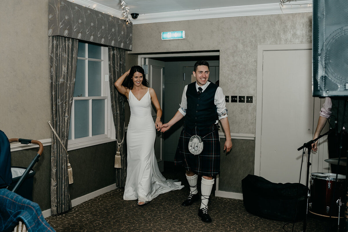 Banchory Lodge Wedding in Aberdeenshire by Aberdeen Wedding Photographer Scott Arlow501