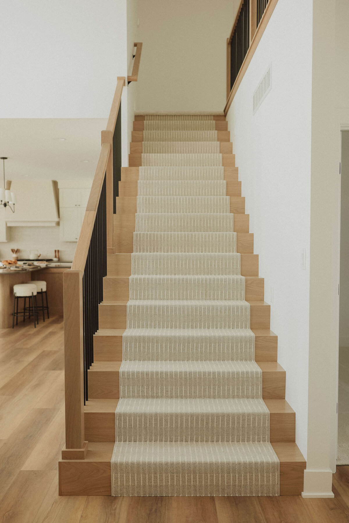 2802-Stairs-Grimes-Central-Iowa-Custom-Home-JRL-Builders-3F1A0038