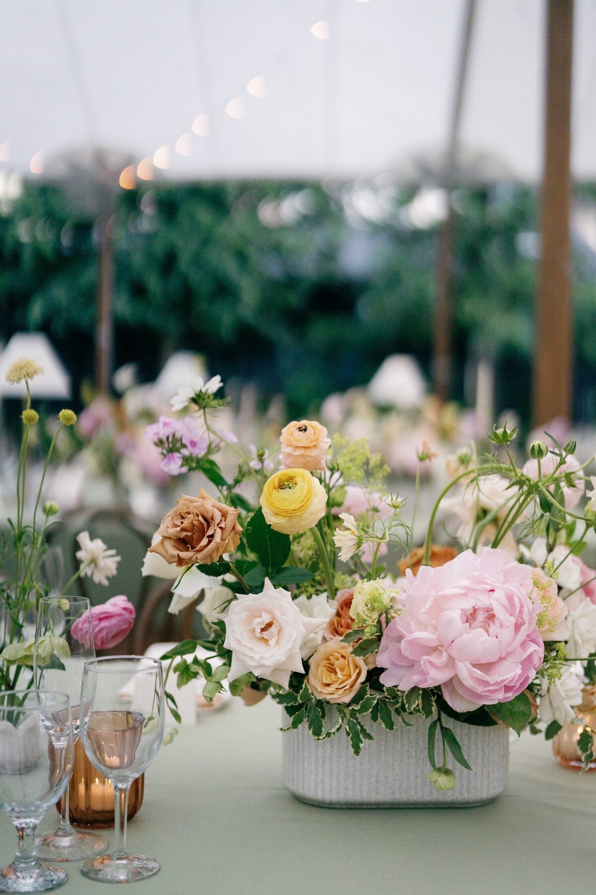 Lizzie Baker Photo _ Gibbes Museum Wedding _ Charleston Wedding Photographer _ Lowcountry Wedding _ Charleston Tented Wedding-64
