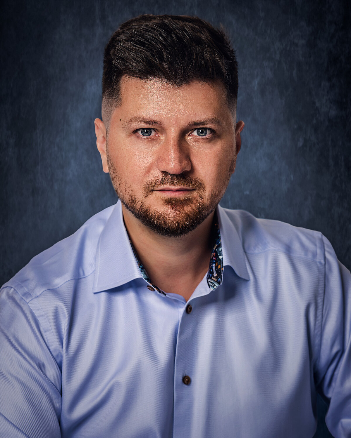 Bellevue Fine Art Portrait Artist specializing in styled headshots with a modern, approachable style.
