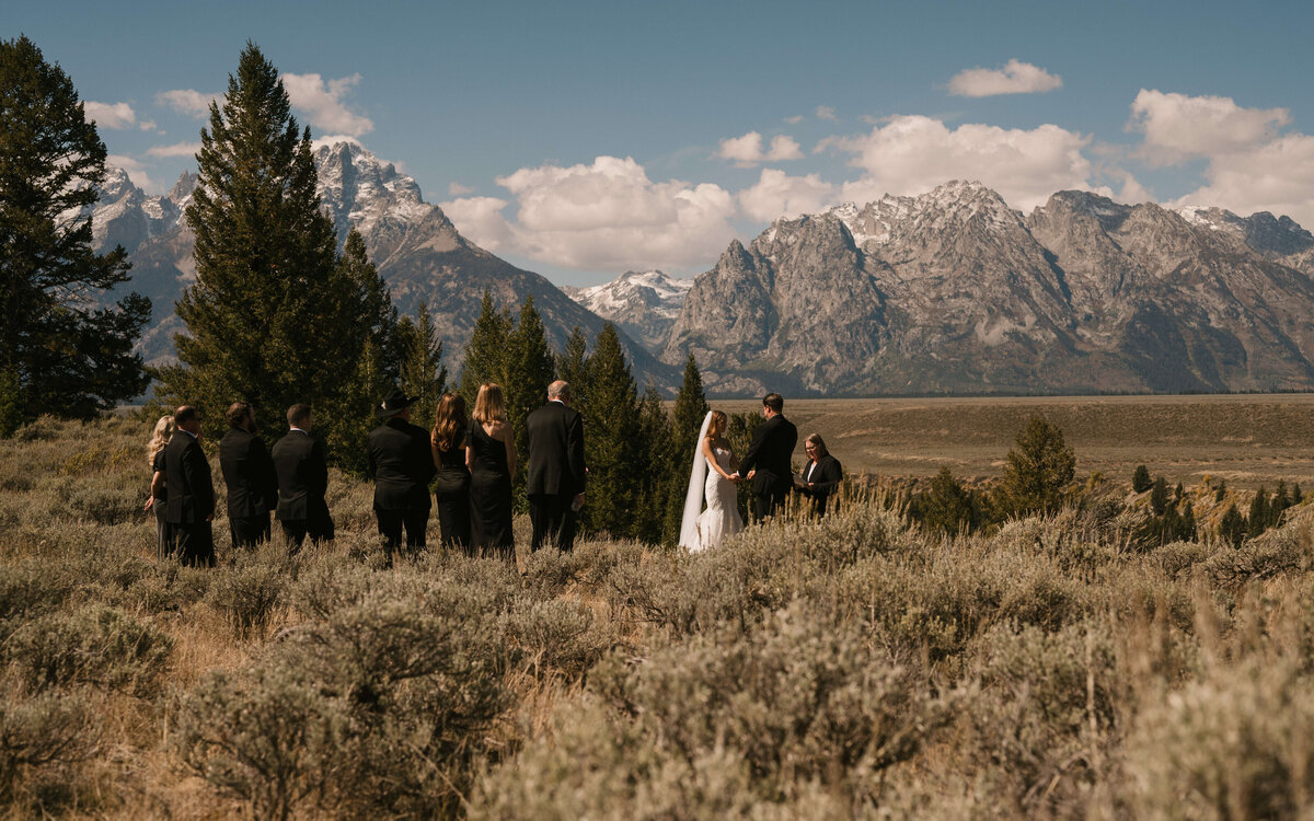 jackson-hole-wyoming-elopement-photos-03