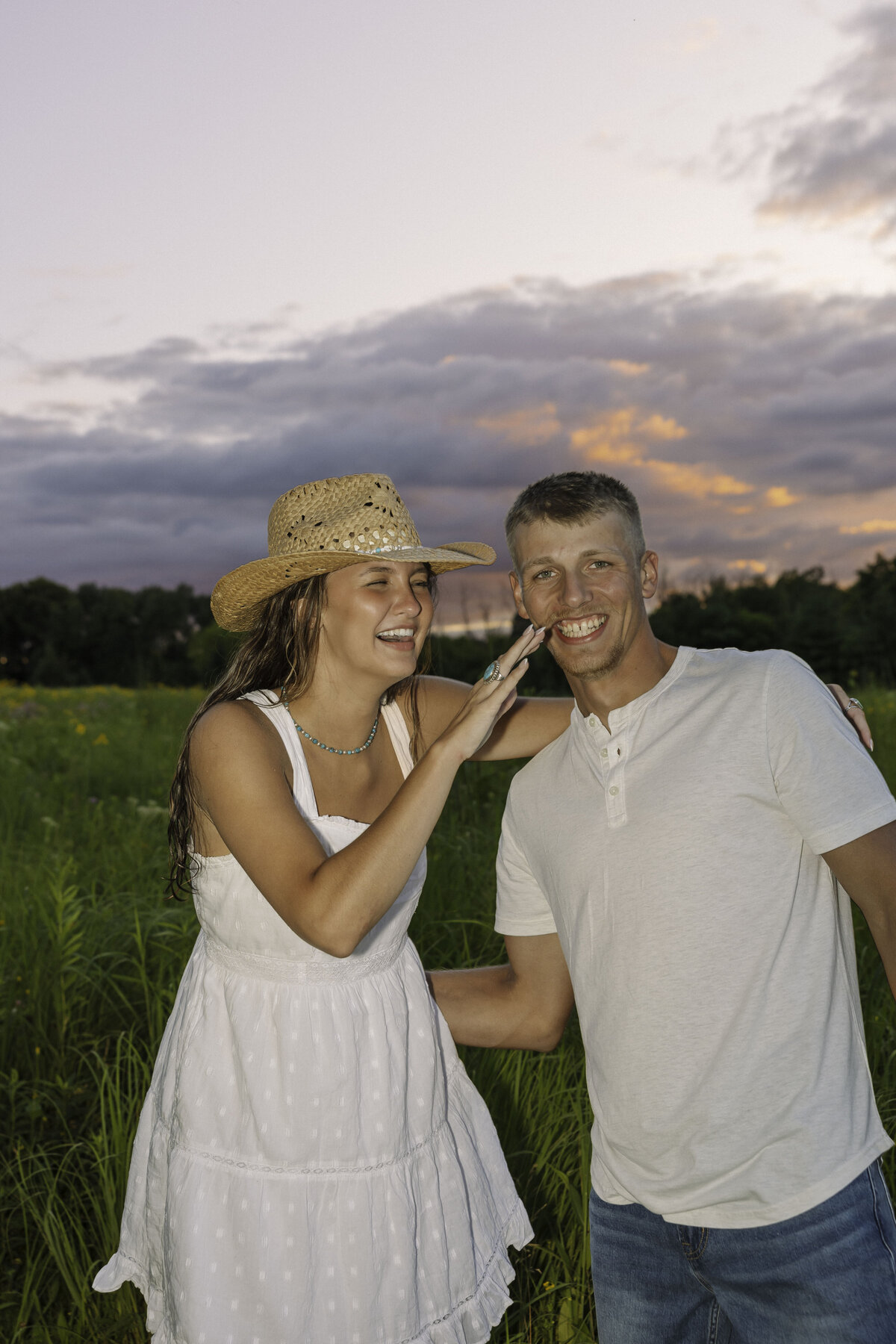 Wisconsin Couples Photographer Lake Session Destination Couples photographer_-256