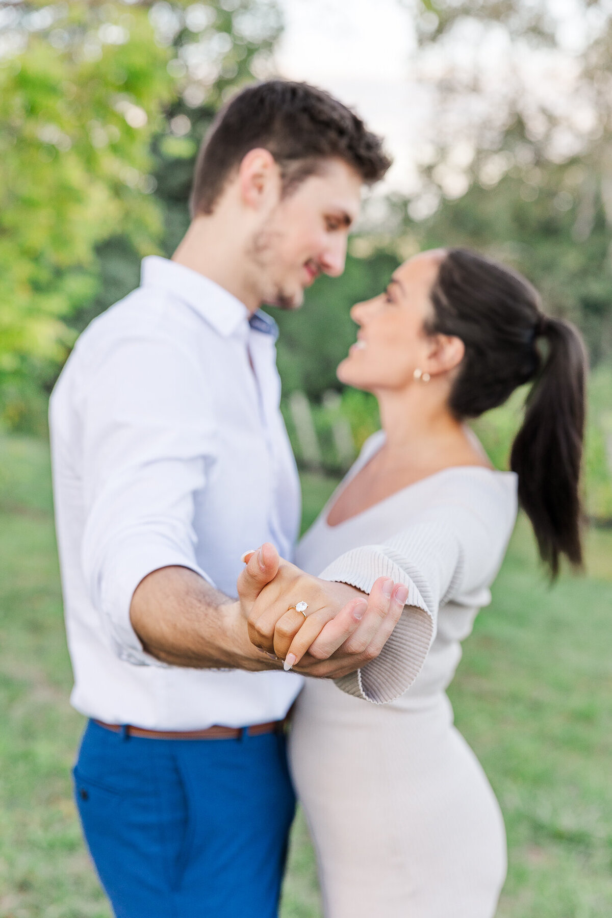 Bluemont-Vineyard-Proposal-Karisa-Denae-Photography-41